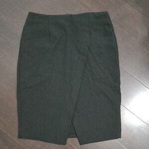 LOFT Classic Black Pencil Skirt